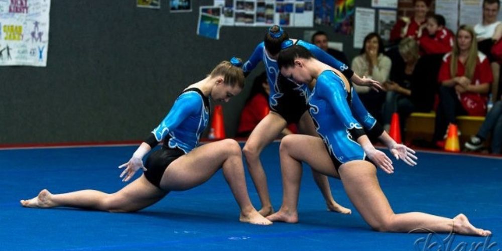 Female gymnasts floor exercise - Skylark Sports